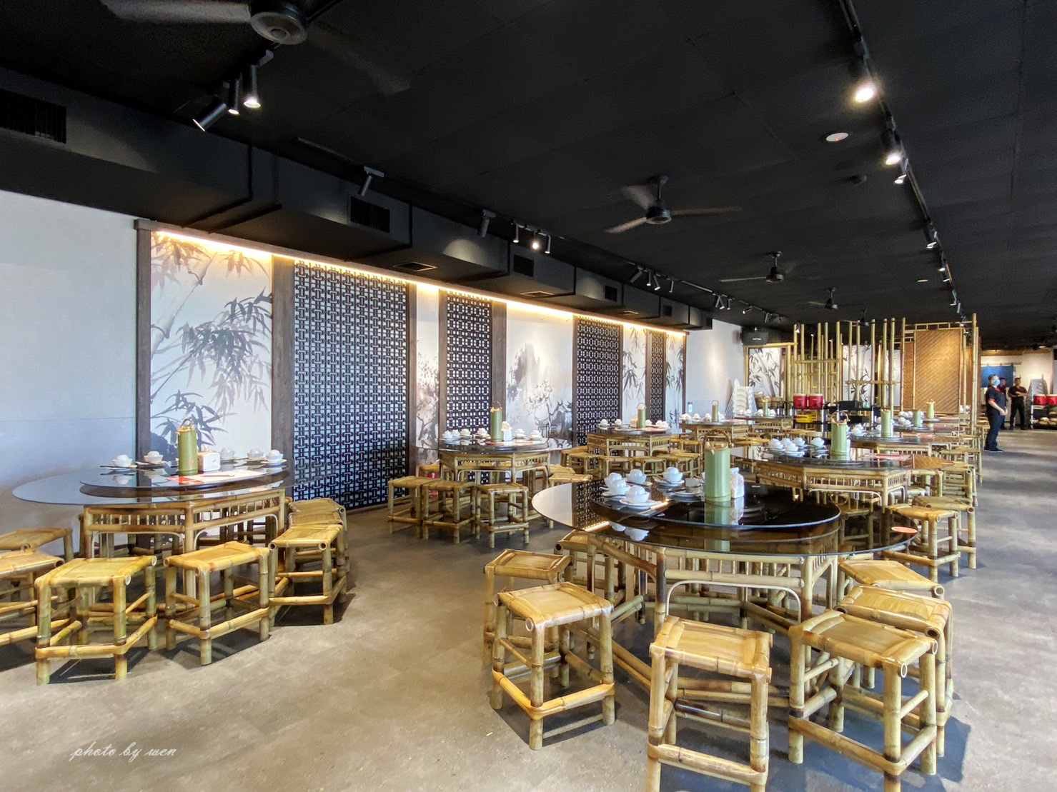 竹香園屏東枋山店 :: 關子嶺甕缸雞-竹香園甕缸雞(官方網站)